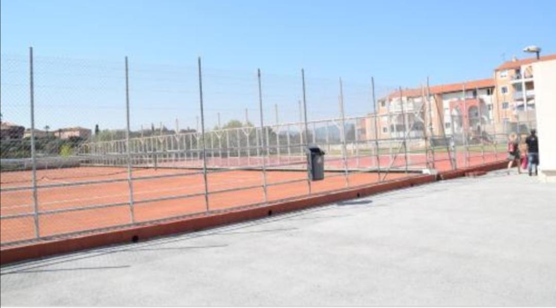 Appartamento Au Lagon Bleu à Fréjus, Garage, Tennis&piscine 1200 M2