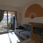 Appartement Au Lagon Bleu A Frejus, Garage, Tennis & Piscine 1200 M2